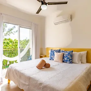 Bed Away Cancún